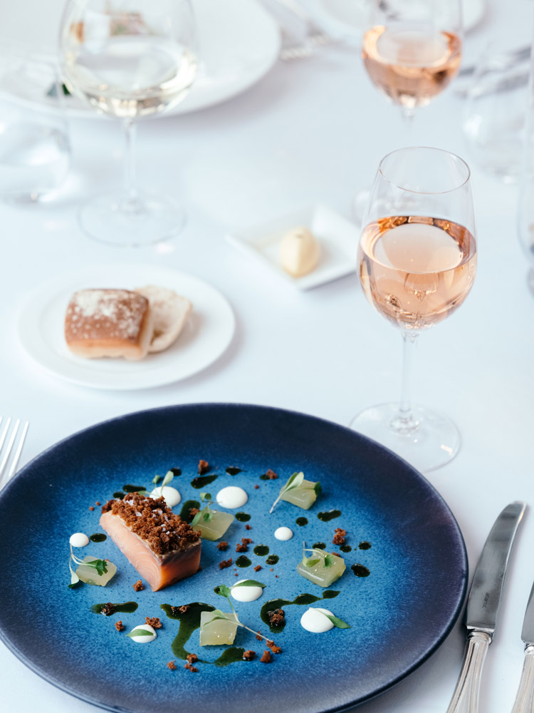 Platinum recruitment smoked salmon